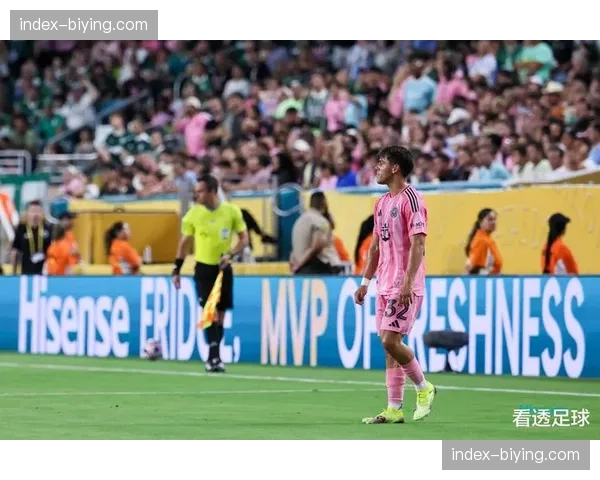 市场动态：欧冠1-4决赛首回合全球收视率同比上涨12%